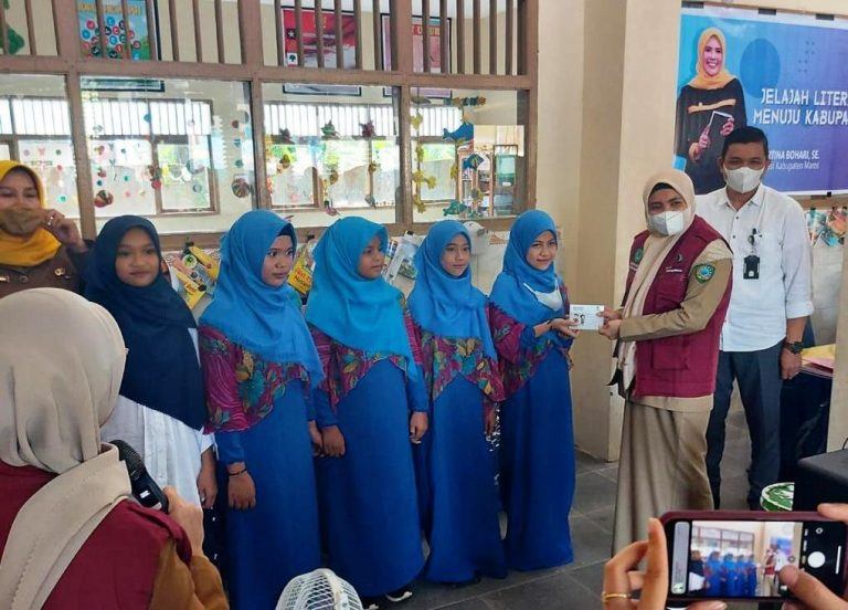 Wabup Hj Suhartina Bohari Gelar Kegiatan Jelajah Literasi Sekolah